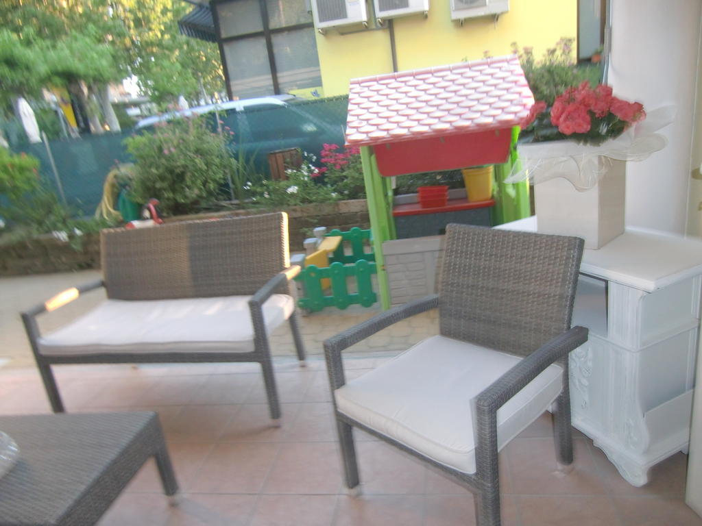 Hotel Explorer Cervia Exterior foto